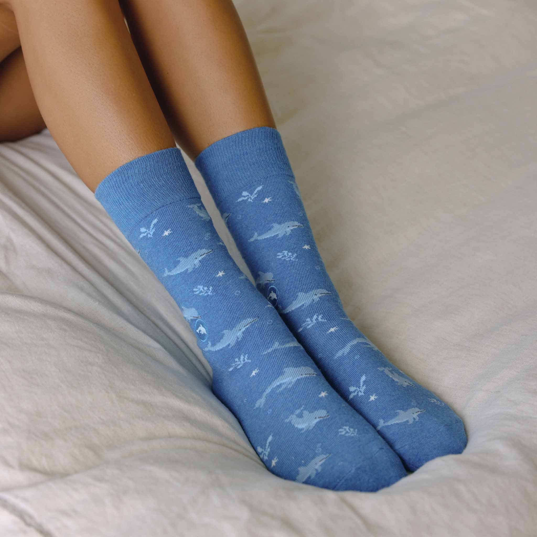 Socks that Protect Dolphins | Ocean Gifts