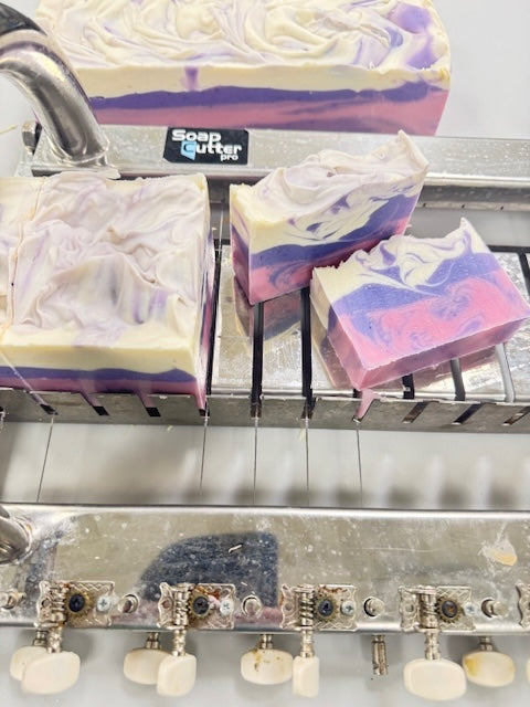 Botanical Bliss Handcrafted Soap Bar [All Natural Fragrance]
