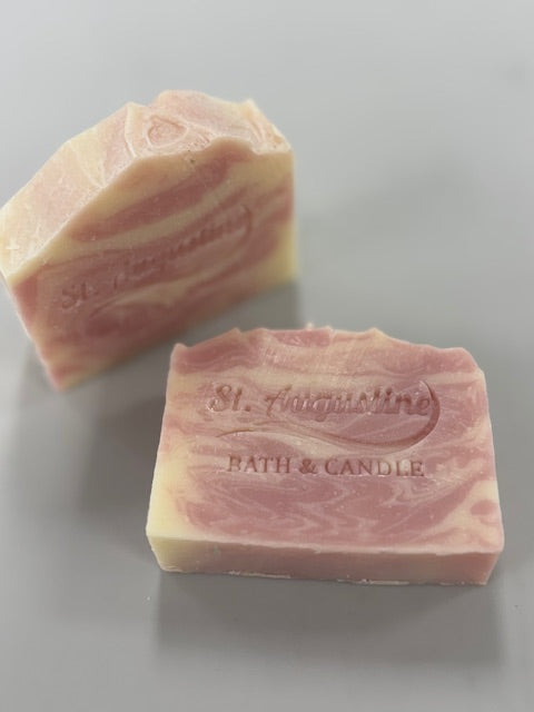 Fresh & Clean April Fresh Handcrafted Soap Bar [All Natural Fragrance]