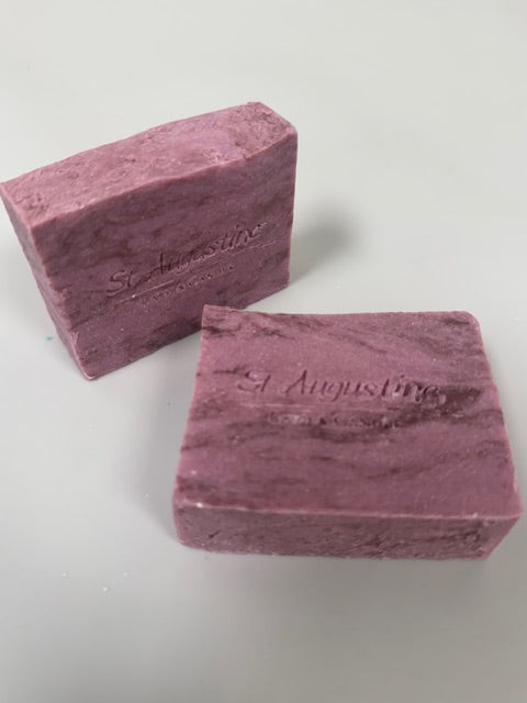 Frosted Cranberry Handcrafted Soap Bar [All Natural Fragrance]