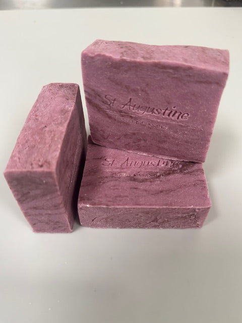 Frosted Cranberry Handcrafted Soap Bar [All Natural Fragrance]