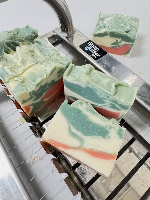 Holiday Cheer Handcrafted Soap Bar [All Natural Fragrance Blend]