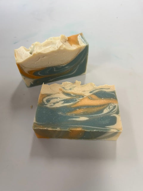 Holiday Pine Handcrafted Soap Bar [All Natural Fragrance Blend]