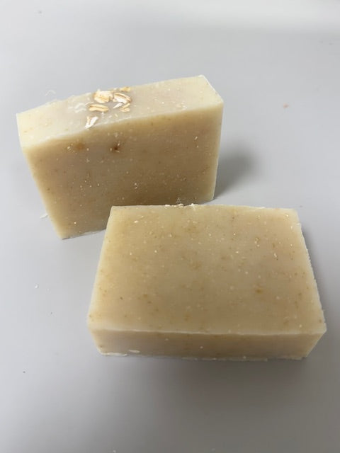 Honey Oatmeal Handcrafted Soap Bar [Fragrance Free]