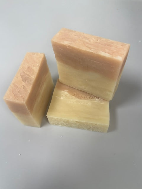 HoneySuckle Handcrafted Soap Bar [All Natural Fragrance]