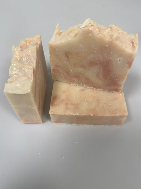 Juicy Glow Handcrafted Soap Bar [All Natural Fragrance]