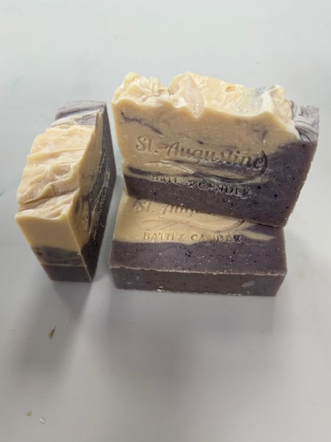 French Lavender Handcrafted Soap Bar [Handcrafted Essential Oil Soap Bar]