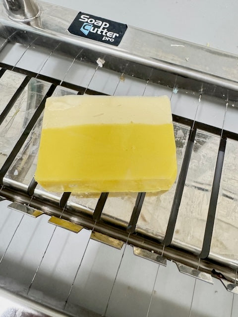 Lemon Cake All-Natural Handcrafted Soap Bar [Fragrance]