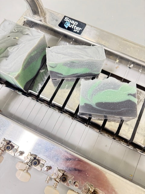 Nature Walk Handcrafted Soap Bar [All Natural Fragrance Essential Oil Blend]