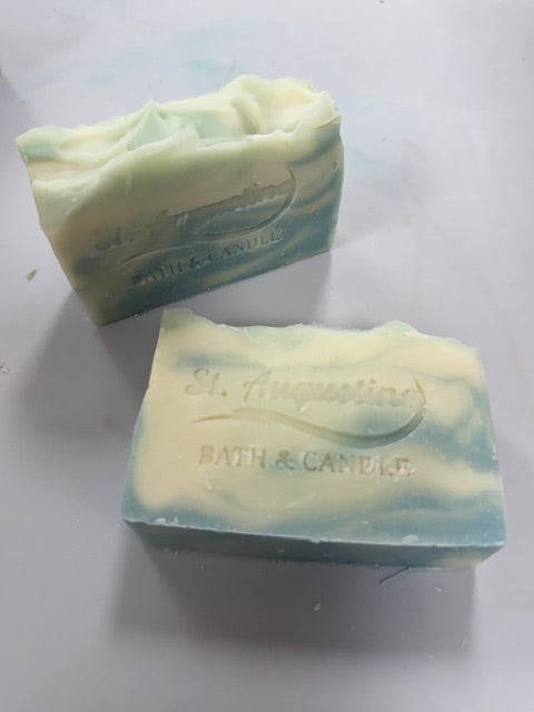 Niaouli Handcrafted Soap Bar [Essential Oil]