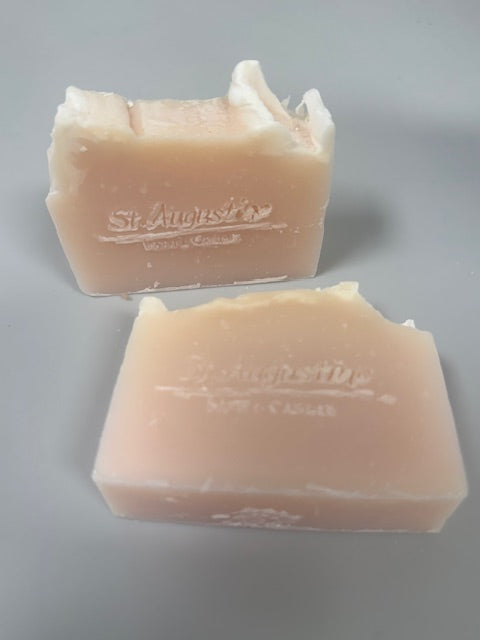 Pure Rose Handcrafted Soap Bar [Essential Oil Blend]